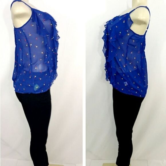 Sexy sleeveless ruffle top LIKE NEW - Picture 3 of 6